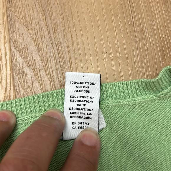 Izod Argyle v neck green sweater - Picture 3 of 4